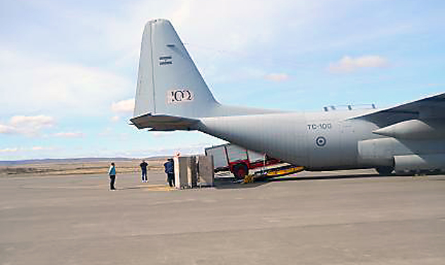 El TC-100 en el aeropuerto de 28 de Noviembre - Foto: Gentileza Patagonianexo