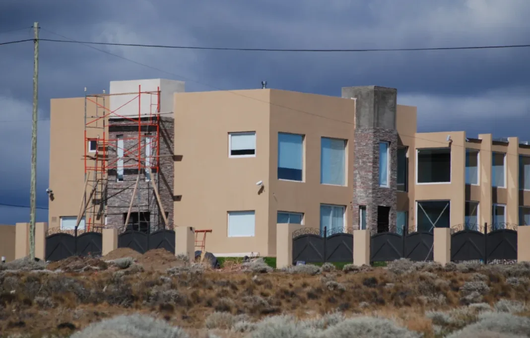 El Secretario Privado de Cristina Fernández se hizo una casa de 1 millón de dólares en El Calafate - Foto: OPI Santa Cruz/Francisco Muñoz