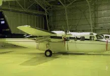 Fabiana Ríos, gobernadora de TDF, le alquila dos aviones a Lázaro Báez El LV-MBY propiedad de Lázaro Báez en el hangar del Gobienro de Tierra del Fuego - Foto: OPI Santa Cruz
