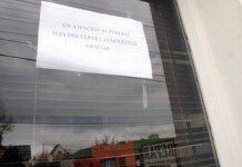 Todas las localidades plegadas a la autoconvocatoria policial. Se profundiza el reclamo y se organiza una marcha de familiares Las distintas reparticiones de la policía de Santa Cruz - Foto: OPI Santa Cruz/Francisco Muñoz