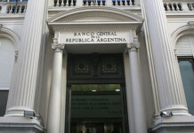 El Banco Central retoma la baja de tasas y fija un nuevo piso en el 58%
