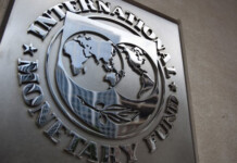 El staff del FMI advirtió que el apoyo político al programa puede debilitarse camino a 2023