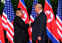 Kim amenaza a Trump con bloquear la desnuclearización