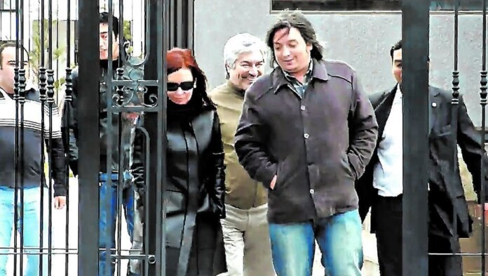 Cristina Kirchner Presidenta, Máximo Kirchner junto a Lázaro Báez - Foto: OPI Santa Cruz