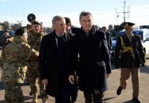 Aumento salarial del 10% al personal militar
