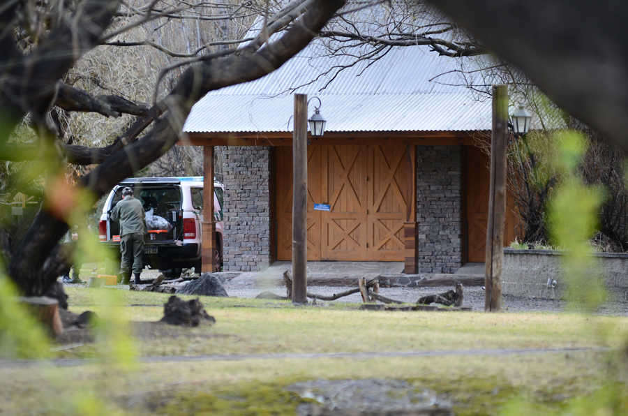 Tercer día de allanamientos en la residencia de Cristina Kirchner Los Sauces de El Calafate – Foto: OPI Santa Cruz/Francisco Muñoz