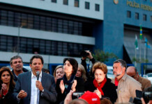 Lula tiró la toalla y el PT designó a Haddad al frente de la fórmula presidencial