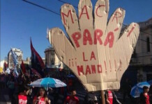 PARÁ LA MANO (SEIS DEDOS) MACRI
