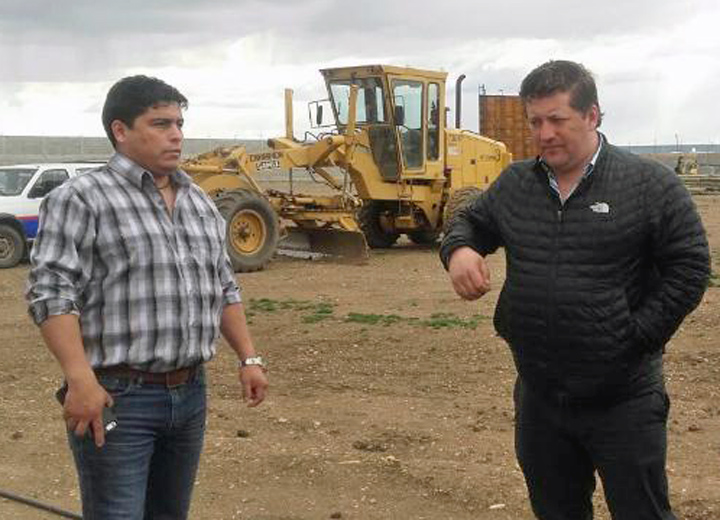 Petroleros sacuden enanitos verdes, pero no explican lo fundamental: el acto criminal de su dirigencia en Caleta Olivia
