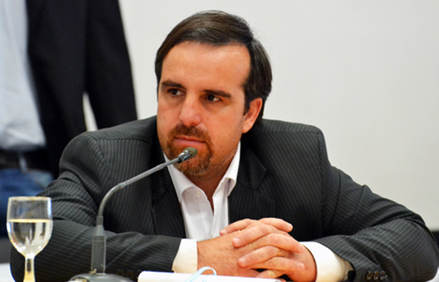 Un concejal de Caleta hace dos años tiene el despacho cerrado, cobra sueldo y es funcionario provincial