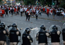 Apuran la ley que aumenta las penas para barras bravas