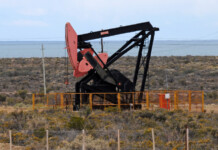 Paritarias: petroleros cerraron un incremento salarial de casi el 100%