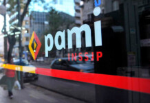 La industria farmacéutica local reclama una deuda de $11.000 millones al PAMI