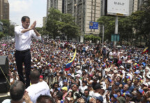 Luego del fallido alzamiento, Guaidó busca rearmarse con huelgas y protestas