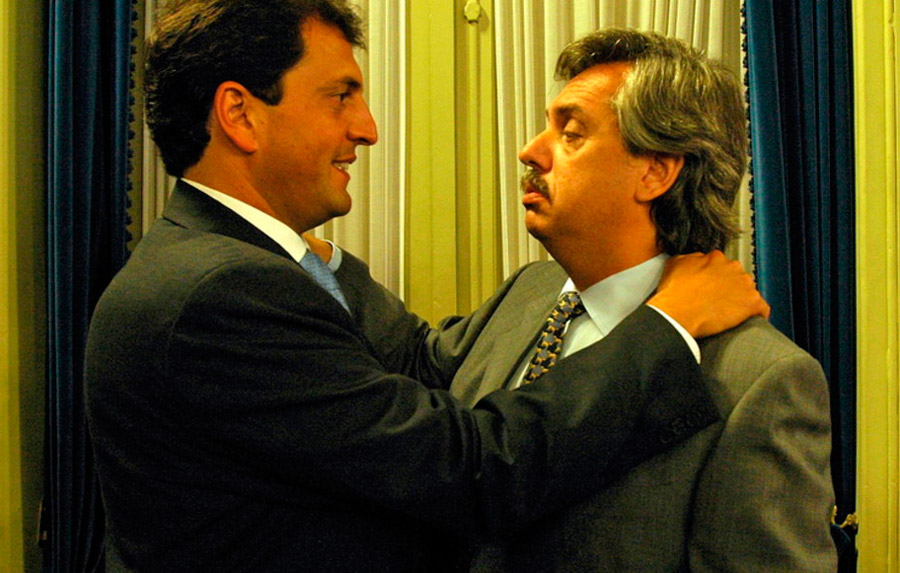 Sergio Massa junto a Alberto Fernández mientras el Kirchnerismo gobernaba el país -