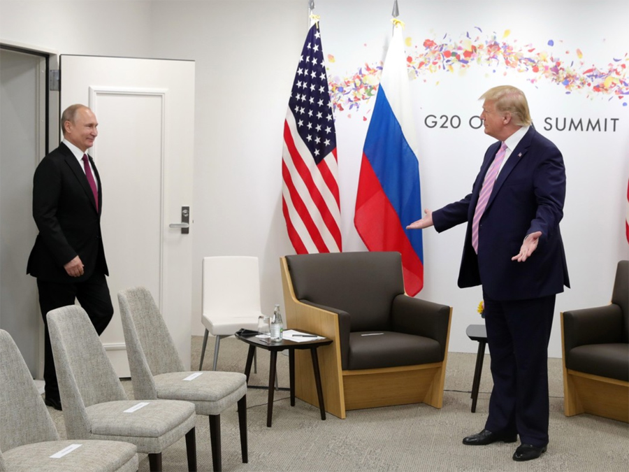 Trump bromeó con Putin y le pidió que “no interfiera” en las próximas elecciones