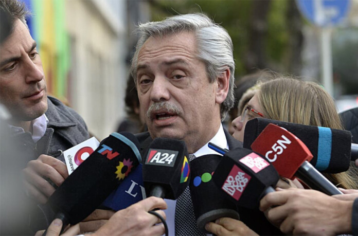 El candidato del Frente de Todos elogió a Lacunza y dijo que ya tiene gabinete