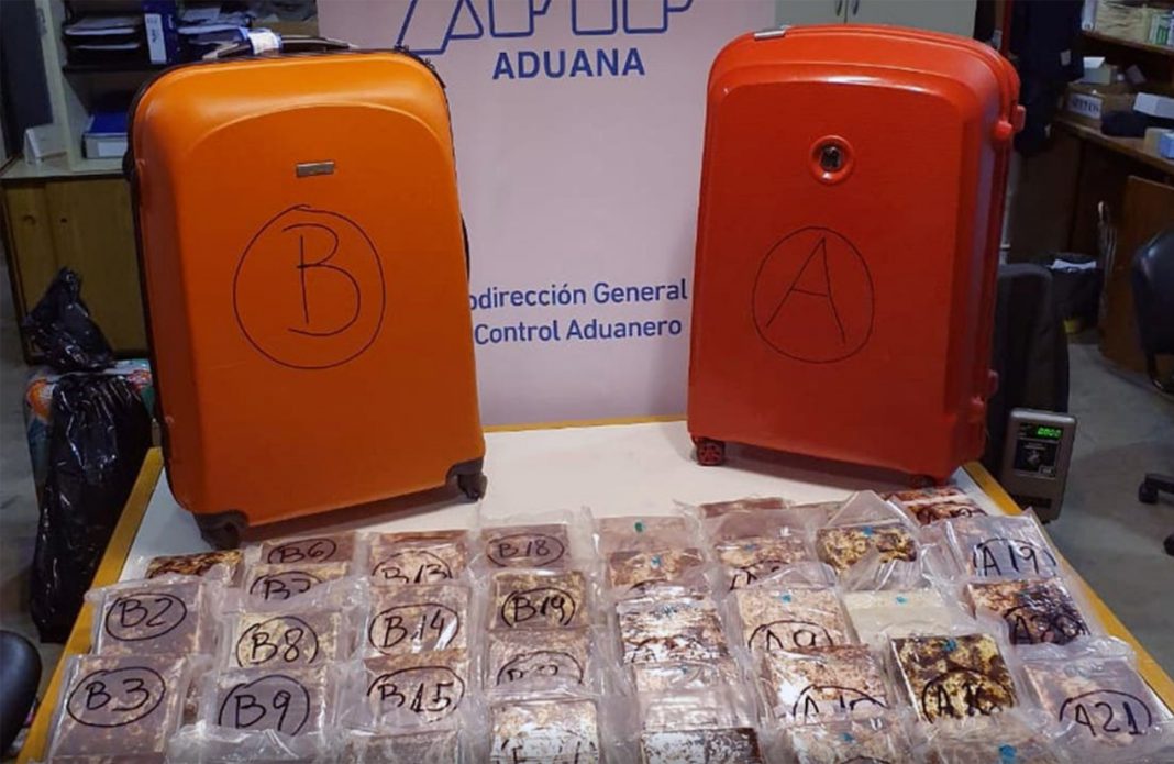 Aeropuerto de Ezeiza: detuvieron a 10 mulas con más de 250 kilos de cocaína