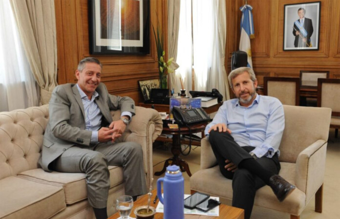 Nación enviará a Chubut fondos del FONIT solo para el pago de docentes y no docentes