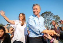 Mauricio Macri y María Eugenia Vidal inauguraron 40 kilómetros de autopista en la Ruta Nacional 7 Mauricio Macri y María Eugenia Vidal inauguraron 40 kilómetros de autopista en la Ruta Nacional 7