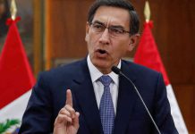 Congreso disuelto suspende al presidente Martín Vizcarra y nombra a Mercedes Aráoz Congreso disuelto suspende al presidente Martín Vizcarra y nombra a Mercedes Aráoz