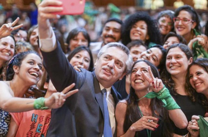 Alberto Fernández y el aborto - Foto: