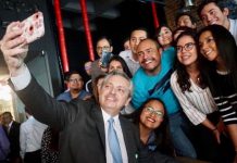 Alberto Fernández se reunió con la Pastoral Social y grupos piqueteros: “El compromiso es pleno” Alberto Fernández presidente electo de la Argentina -
