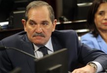 Una sobrina del senador José Alperovich lo denunció por violación: “Al monstruo hay que ponerle nombre y apellido” Una sobrina del senador José Alperovich lo denunció por violación: “Al monstruo hay que ponerle nombre y apellido”