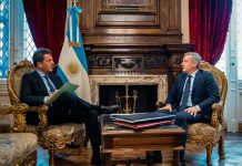 Tras el encuentro entre Sergio Massa y Emilio Monzó, confirman que habrá sesiones extraordinarias en Diputados Tras el encuentro entre Sergio Massa y Emilio Monzó, confirman que habrá sesiones extraordinarias en Diputados
