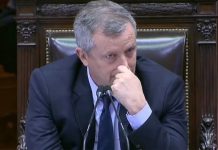Las lágrimas de Emilio Monzó en su última sesión como presidente de la Cámara de Diputados Las lágrimas de Emilio Monzó en su última sesión como presidente de la Cámara de Diputados