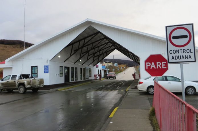 La falta de producción de energía de YCRT ocasionó el cierre de los pasos fronterizos en la cuenca