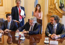 El presidente Alberto Fernández recibió a los gobernadores y al jefe de Gobierno de la Ciudad de Buenos Aires El presidente Alberto Fernández recibió a los gobernadores y al jefe de Gobierno de la Ciudad de Buenos Aires