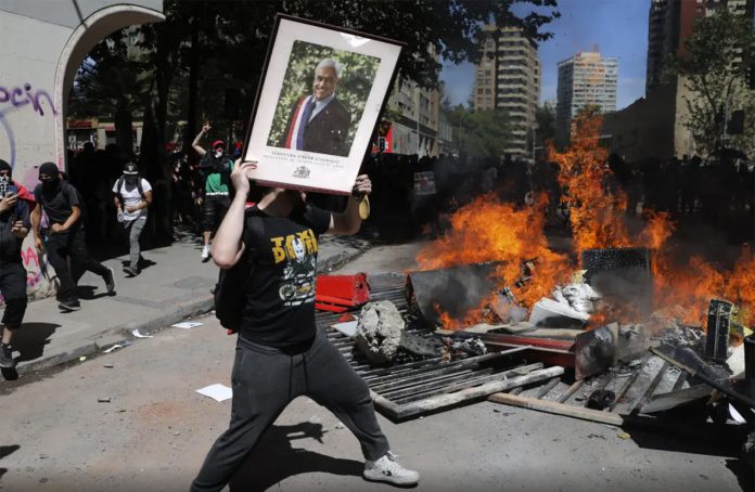 Chile lanza un megaplán económico tras sufrir su peor caída en 10 años