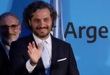 Santiago Cafiero, sobre las retenciones al campo: “Son medidas extraordinarias que pueden generar cierta tensión con el sector” Santiago Cafiero, sobre las retenciones al campo: “Son medidas extraordinarias que pueden generar cierta tensión con el sector”