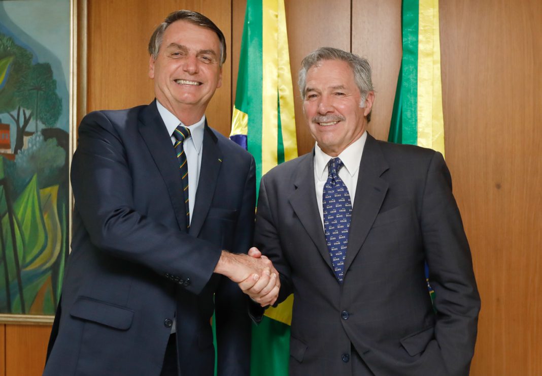 Jair Bolsonaro le propuso a Alberto Fernández reunirse el 1 de marzo en Montevideo