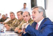 El Gobierno endurece los controles y a quien circule sin permiso, se le secuestrará el auto, irá preso y se le abrirá una causa penal El Gobierno endurece los controles y a quien circule sin permiso, se le secuestrará el auto, irá preso y se le abrirá una causa penal