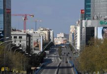 España registró casi 2.000 casos nuevos en un día y ya tiene cerca de 500 fallecidos España registró casi 2.000 casos nuevos en un día y ya tiene cerca de 500 fallecidos
