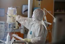 Coronavirus en Italia: “Como en una guerra, tenemos que decidir a quién salvar”, admite un médico Coronavirus en Italia: “Como en una guerra, tenemos que decidir a quién salvar”, admite un médico