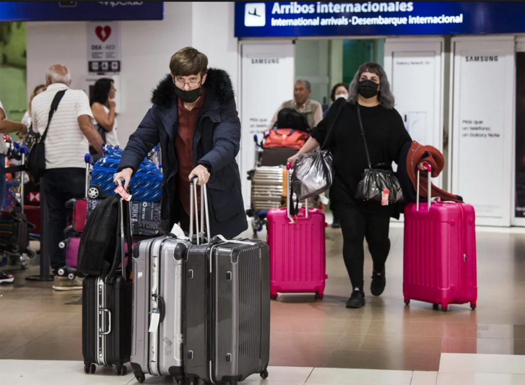 Coronavirus pasajeros en aeropuertos