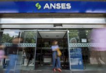 ANSeS, la caja fuerte que se hace cargo de la mitad de los gastos del Estado