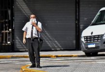 Con 14 muertes en un día, llegan a 79 los fallecidos y hay 99 nuevos infectados - Foto: Telam