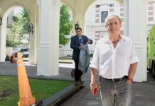 Eduardo Duhalde, enigmático: “Yo no gestioné ninguna vacuna, que explique el Gobierno qué pasó” Eduardo Duhalde visitó a Alberto Fernández y le recomendó “ordenar la escala salarial” de los políticos