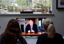 Cauteloso, Johnson anunció una leve distensión de la cuarentena Cauteloso, Johnson anunció una leve distensión de la cuarentena