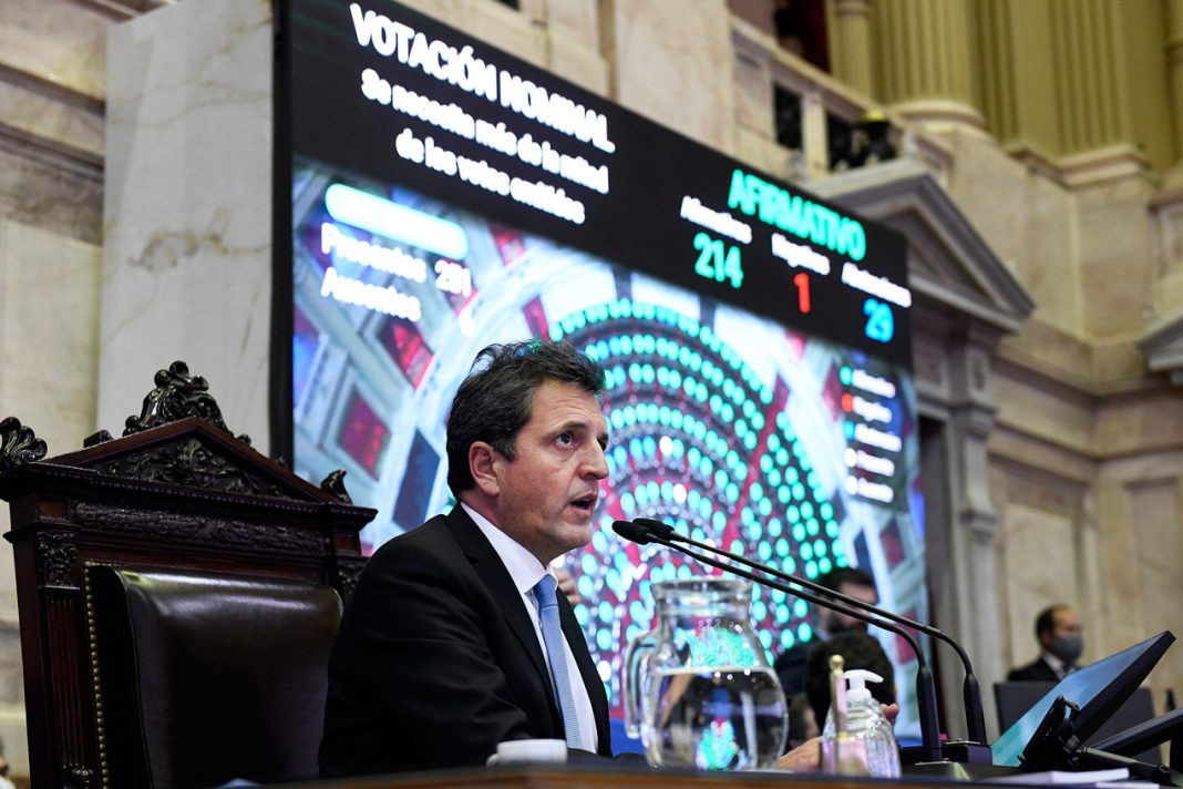 El presidente de la Cámara de Diputados, Sergio Massa, durante la sesión remota de la Cámara Baja - Foto: Telam
