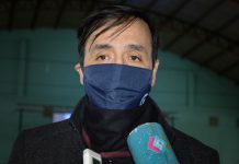 El gran samaritano Pablo Grasso. No puede ni sabe controlar un minúsculo grupo de habitantes contaminados y pretende “ayudar humanitariamente” a Chile El Intendente de Río Gallegos Pablo Grasso - Foto