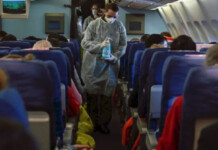 La habilitación turística enfrenta a funcionario y prestadores de la comarca andina URGENTE: Salud activó barrera sanitaria en el aeropuerto de Ushuaia por una mujer con COVID que intentó viajar