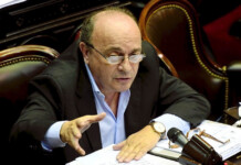 Leopoldo Moreau: “Ciertos sectores de Juntos por el Cambio ven con simpatía el golpe de Estado de 1976”