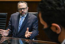 Matías Kulfas: “No hay chances de que haya un shock con el dólar” El ministro de Desarrollo Productivo Matías Kulfas – Foto: Telam