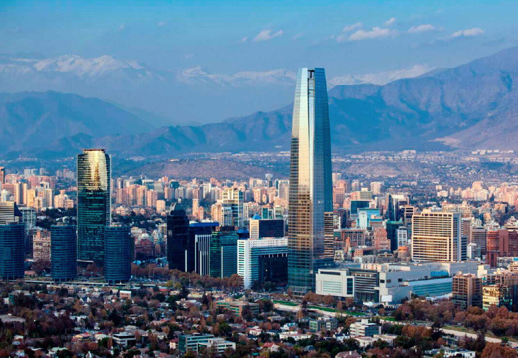 Aeropuertos vacíos y hoteles en venta: el turismo de Chile, en jaque por el cierre de fronteras por el coronavirus