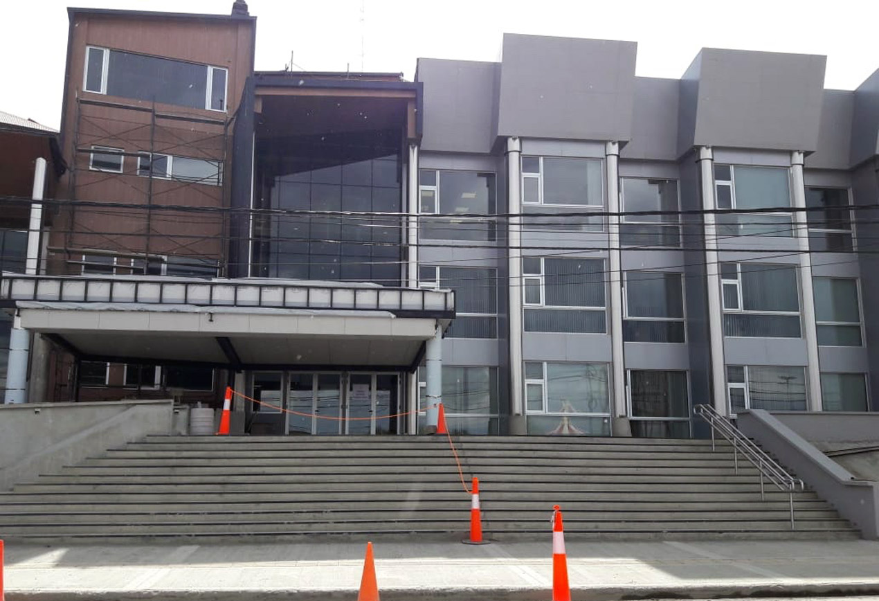 El edificio del Superior Tribunal de Justicia de Tierra del Fuego -